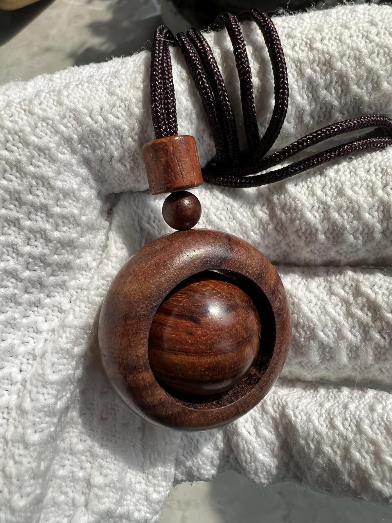 零元拍：海南黄花梨转运珠：33/20MM