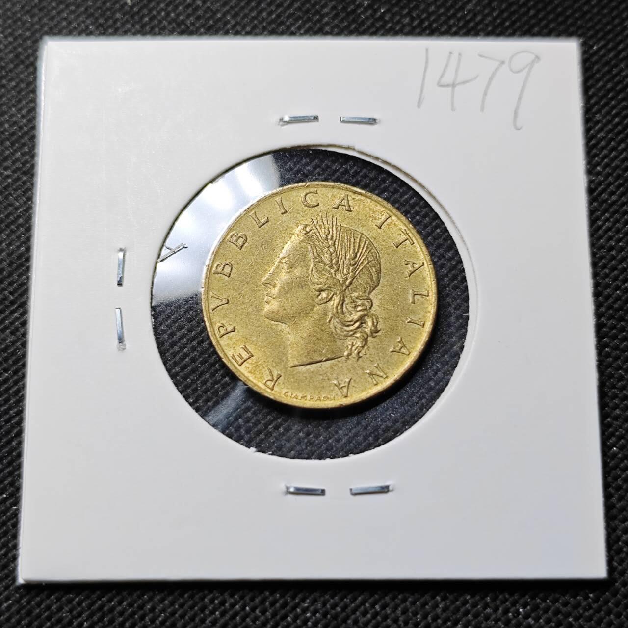 KK钱币收藏小铺  第414期 2月预留时间 周末发货  1972意大利20里拉