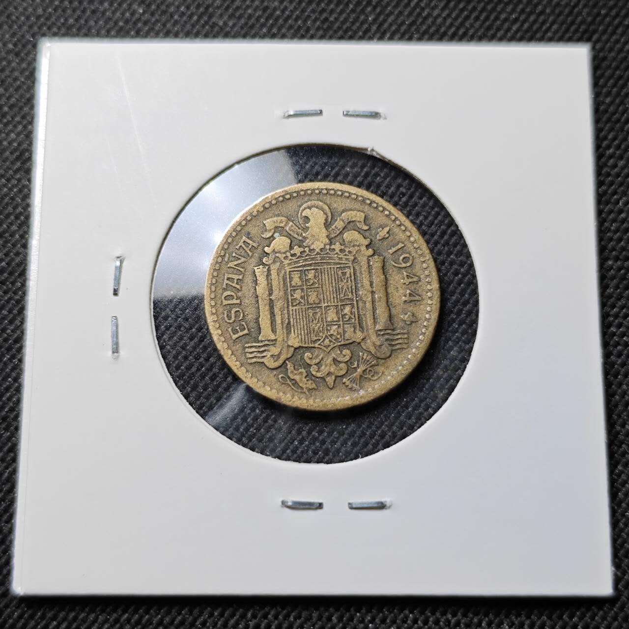 KK钱币收藏小铺  第414期 2月预留时间 周末发货 1944西班牙1比塞塔 