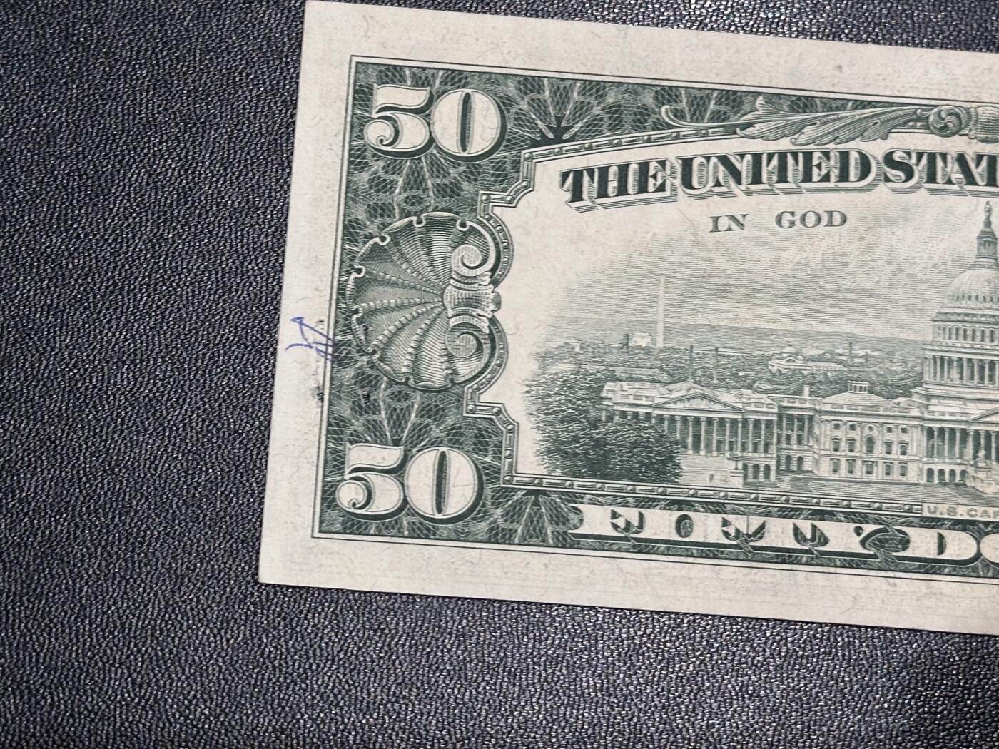 《外钞收藏家》第六百二十三期（精选场）（长期征集拍品、欢迎藏友们联系合作） 1969年美国小头版50美元 非全新 有针孔和字