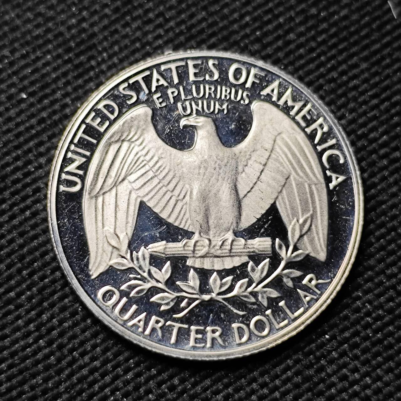 KK钱币收藏小铺  第414期 2月预留时间 周末发货 1983美国25分 精制币