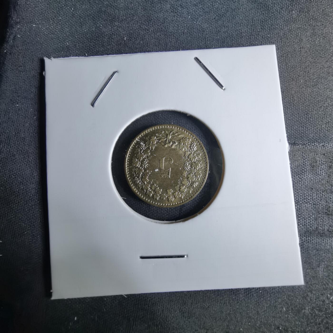 沼泽如烟--第1042场 瑞士1981年五分