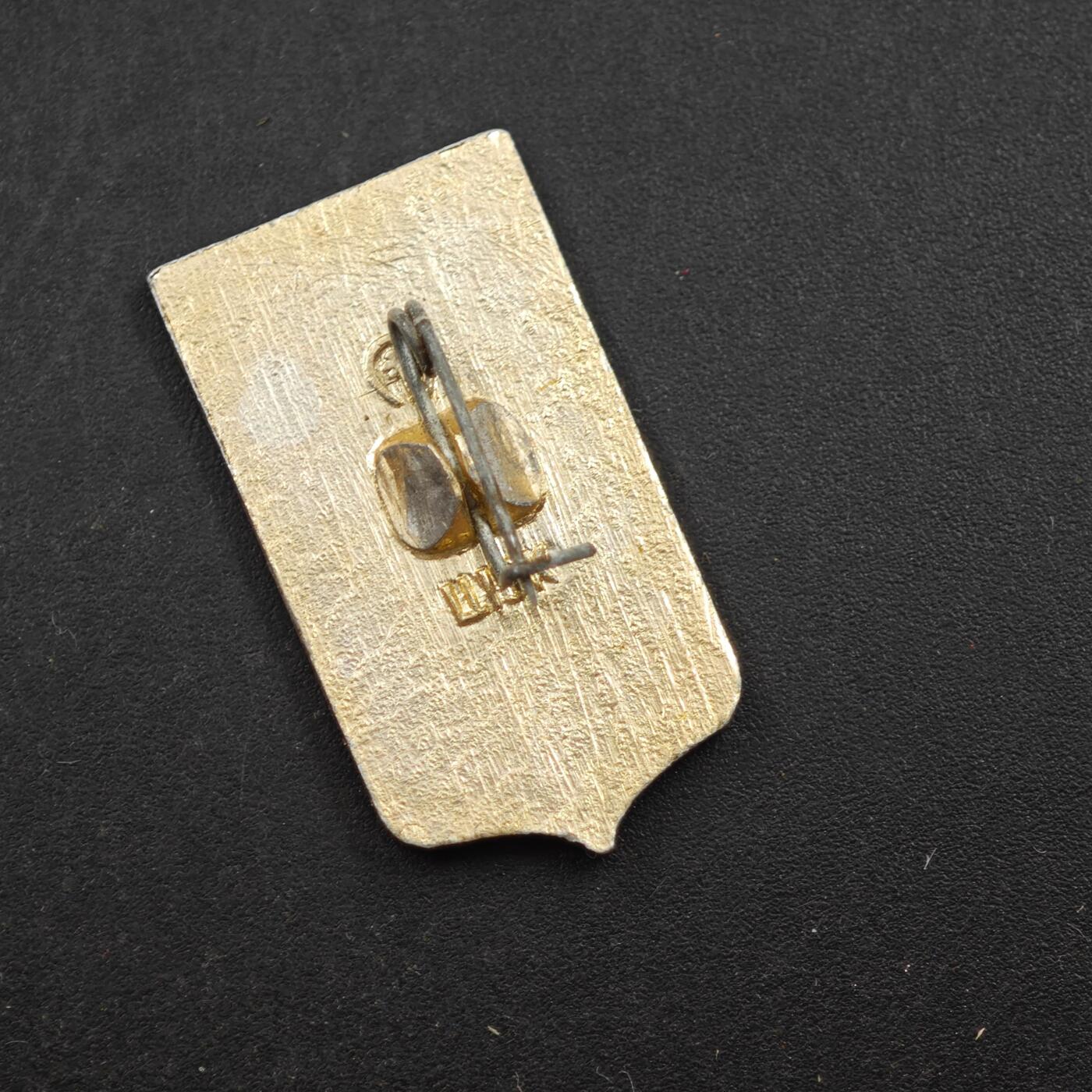 3月30日结束，成斌徽章钱币专场（