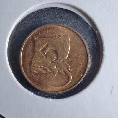 沼泽如烟--第1040场 - 冰岛1981年5奥拉