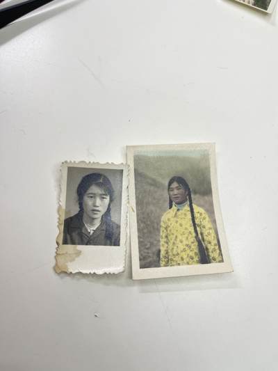 新时代收藏快速小拍 拍卖本周一线所得新货 4月2日场 - 五 六十年代美女照片两张 少见早期手工上色照片