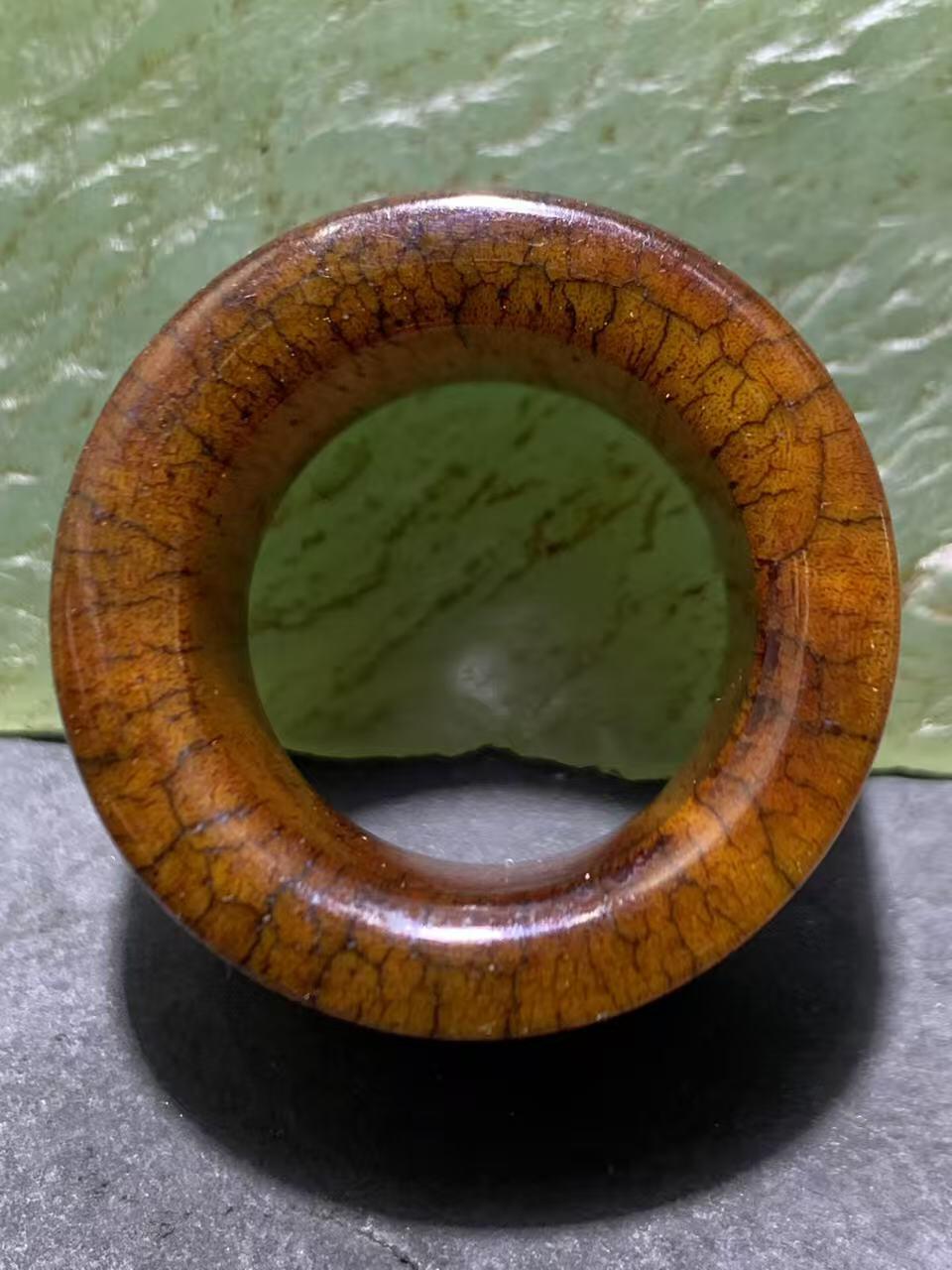 精美骨圈扳指（戒指，圈）一个，