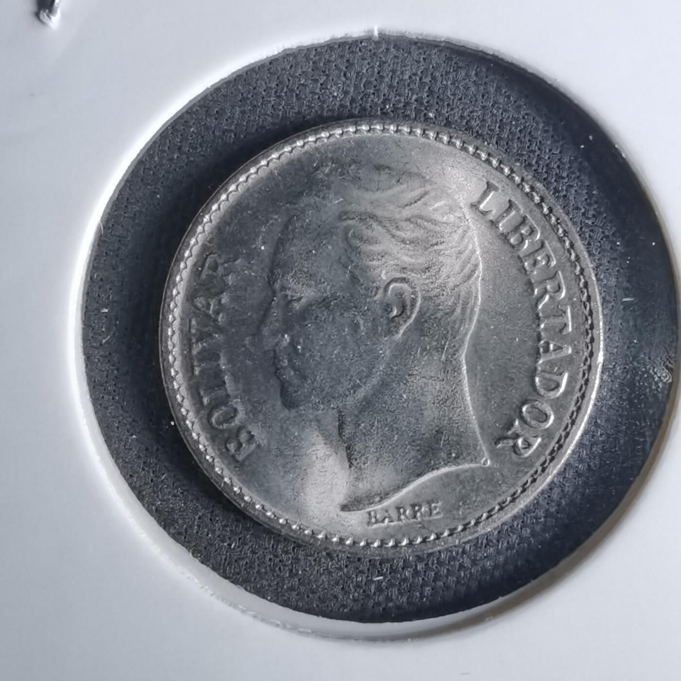 沼泽如烟--第1042场 委内瑞拉1977年25分