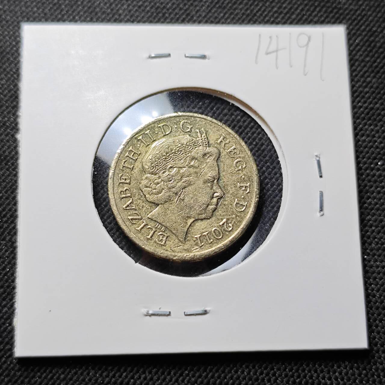 KK钱币收藏小铺  第414期 2月预留时间 周末发货  2011英国1镑 盾