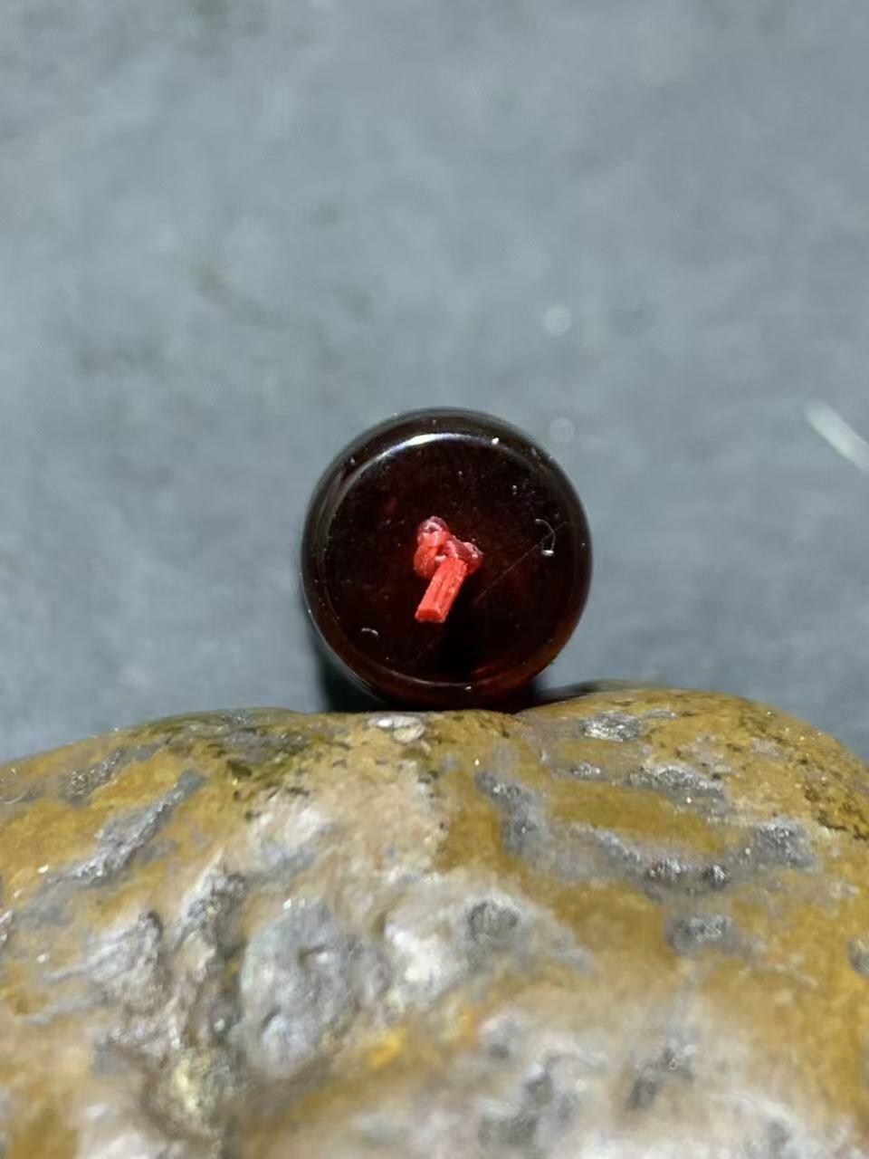 乌克兰血珀隔片一组，