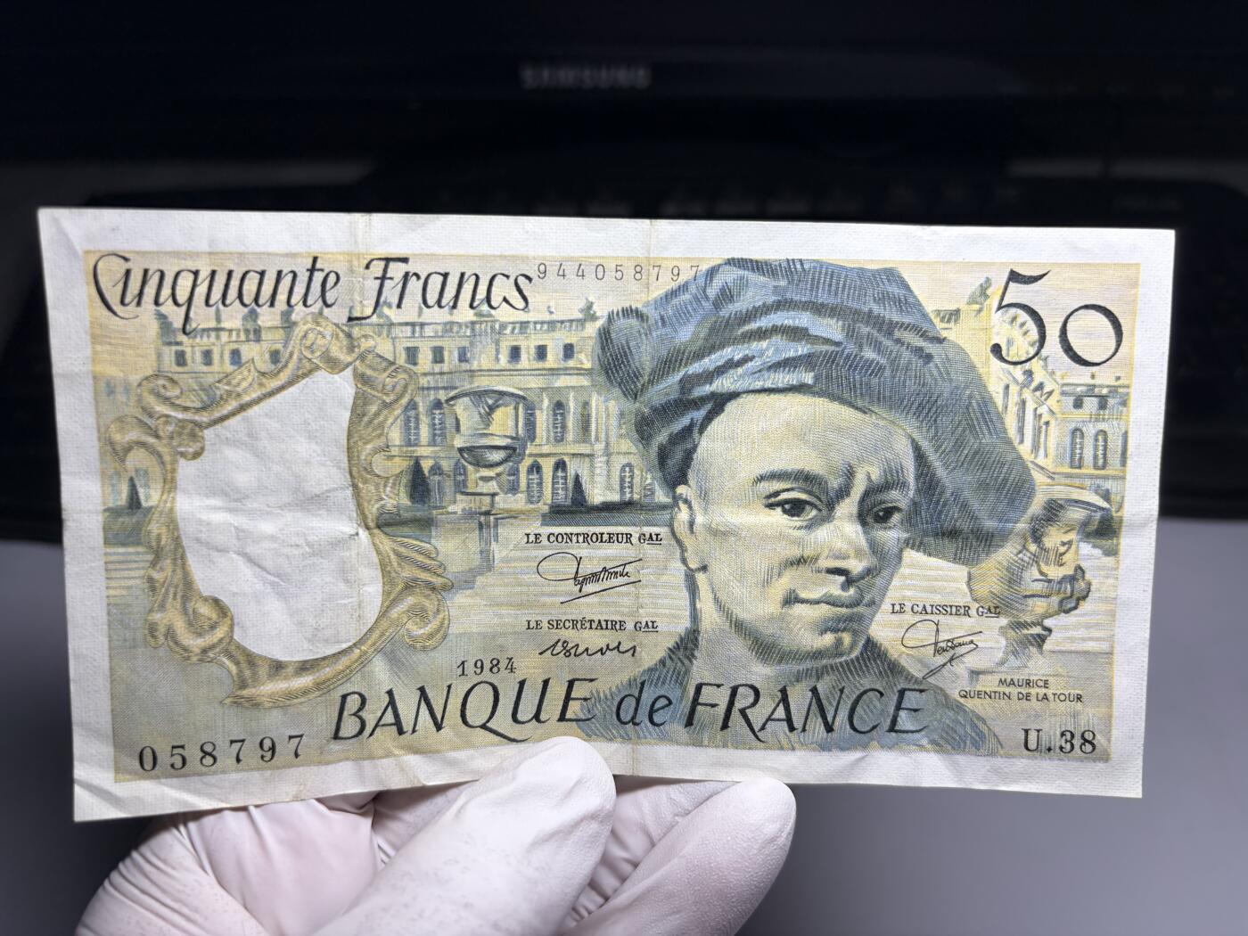 2026年集古藏今外币拍卖第三期-第10场—（总第320拍-纸币专场），本期拍完结算一次，发货时间2-3天，休息几天后继续新的一期拍卖。