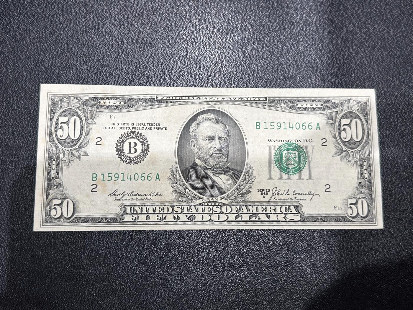 《外钞收藏家》第六百二十三期（精选场）（长期征集拍品、欢迎藏友们联系合作） 1969年美国小头版50美元 非全新 有针孔和字