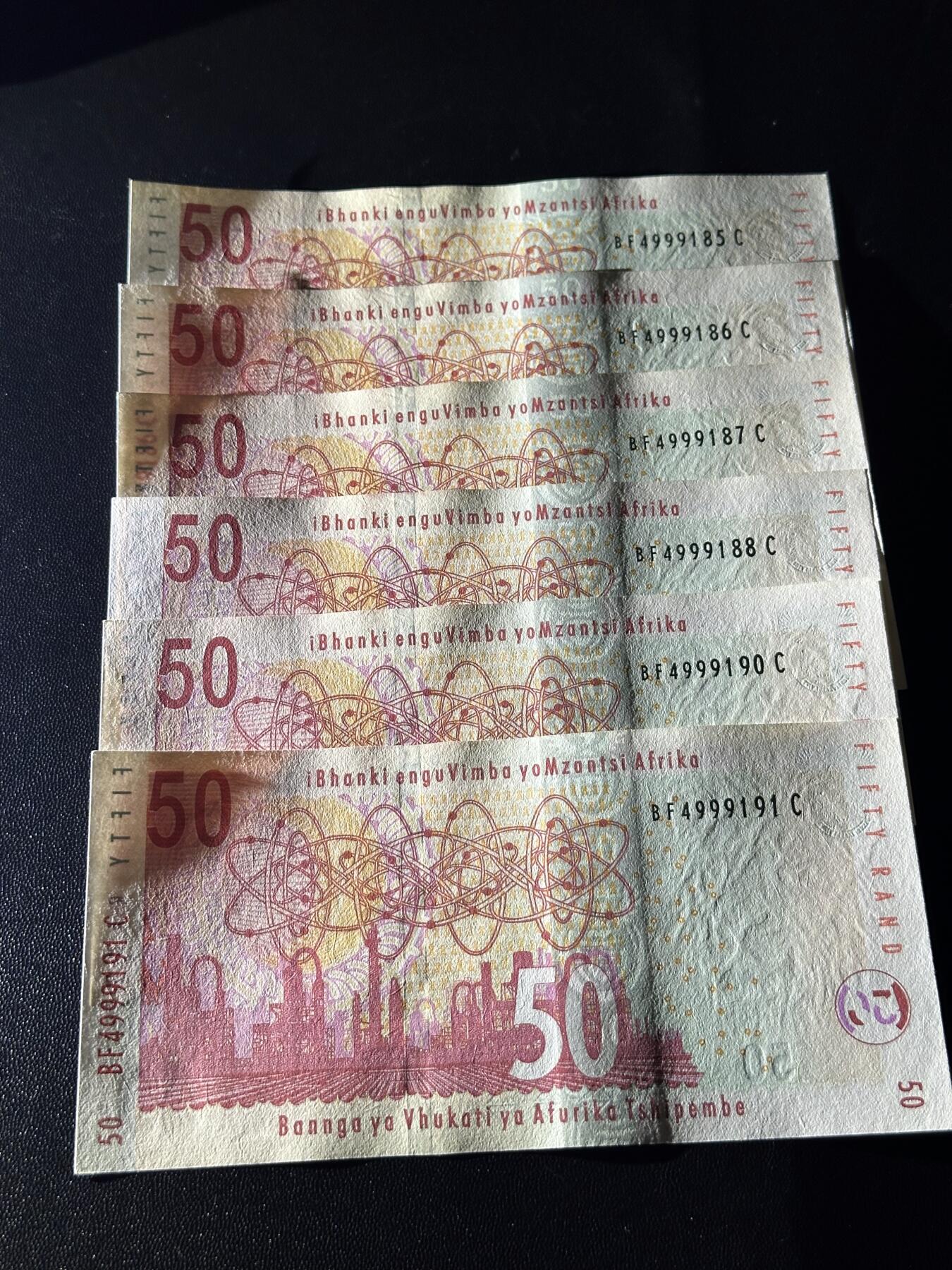 《外钞收藏家》第六百二十三期（精选场）（长期征集拍品、欢迎藏友们联系合作） 南非动物版50兰特 6张一起 全新UNC 