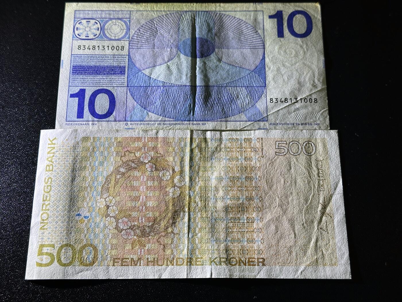 《外钞收藏家》第六百二十二期（精品场）（长期征集拍品、欢迎藏友们联系合作）