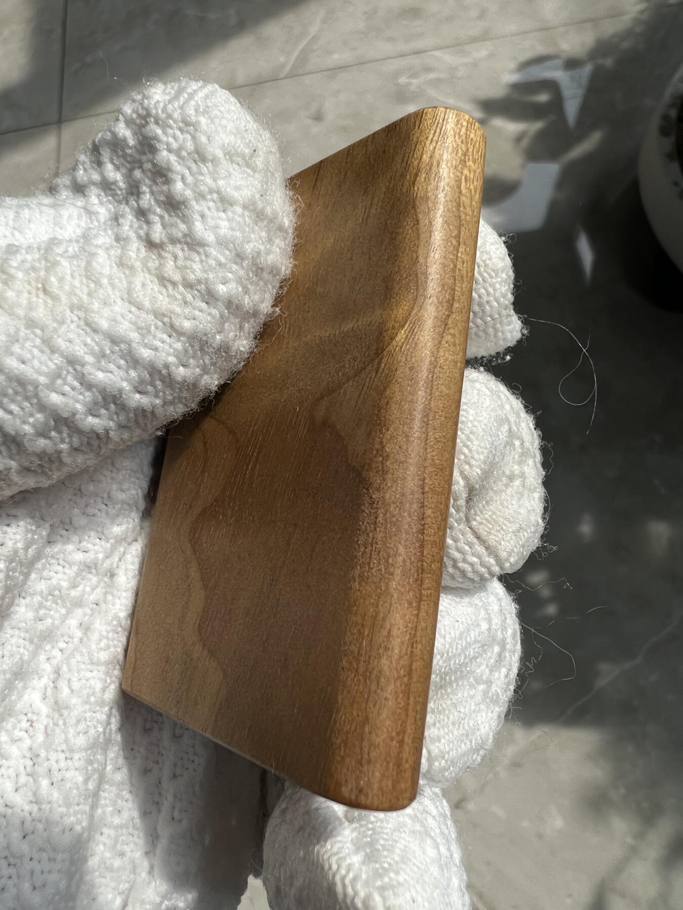 零元拍：NO12金丝楠平安无事牌，3D立体波纹。满水波香喷喷的小金砖，金光闪闪，61.5/40.5/10.5MM