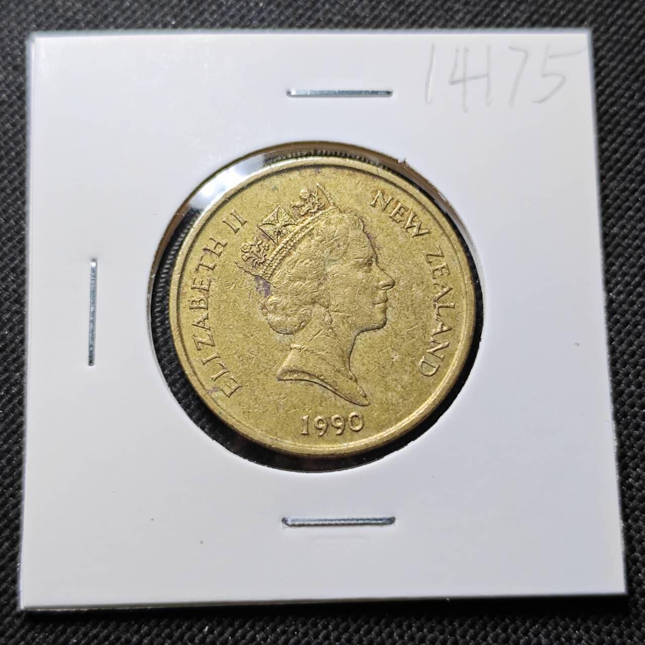 KK钱币收藏小铺  第414期 2月预留时间 周末发货 1990新西兰2元 