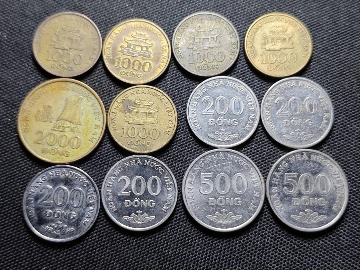 KK钱币收藏小铺  第414期 2月预留时间 周末发货  越南一组12枚