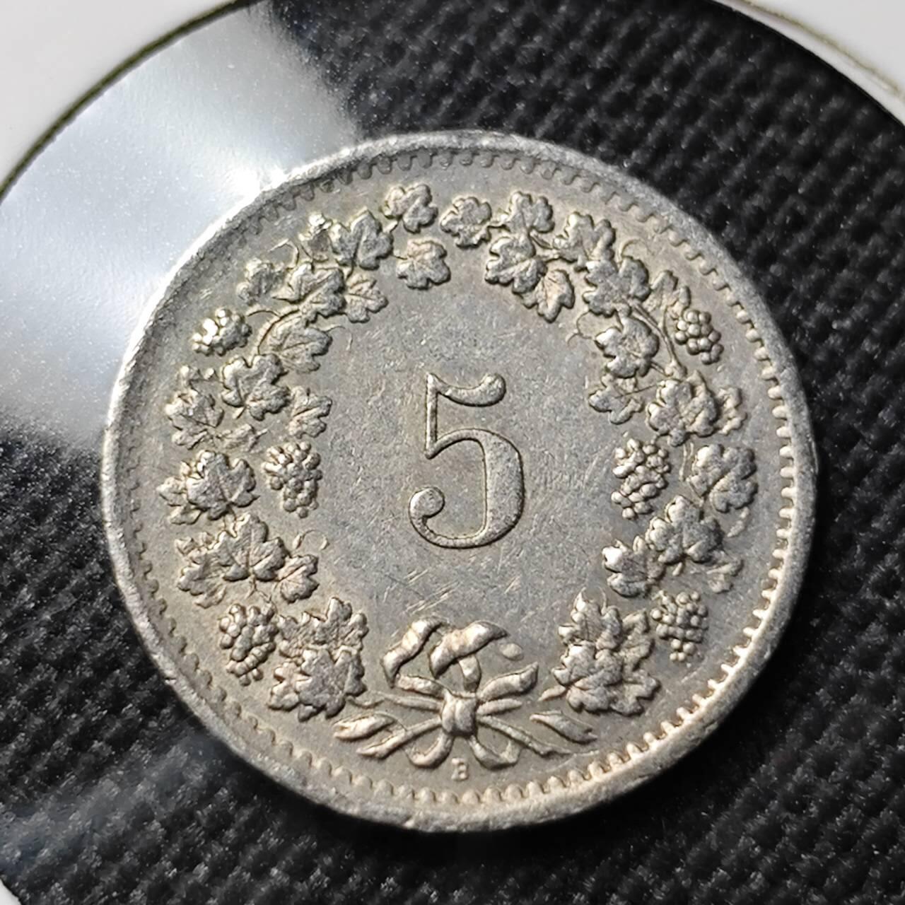 KK钱币收藏小铺  第414期 2月预留时间 周末发货 1963瑞士5分 