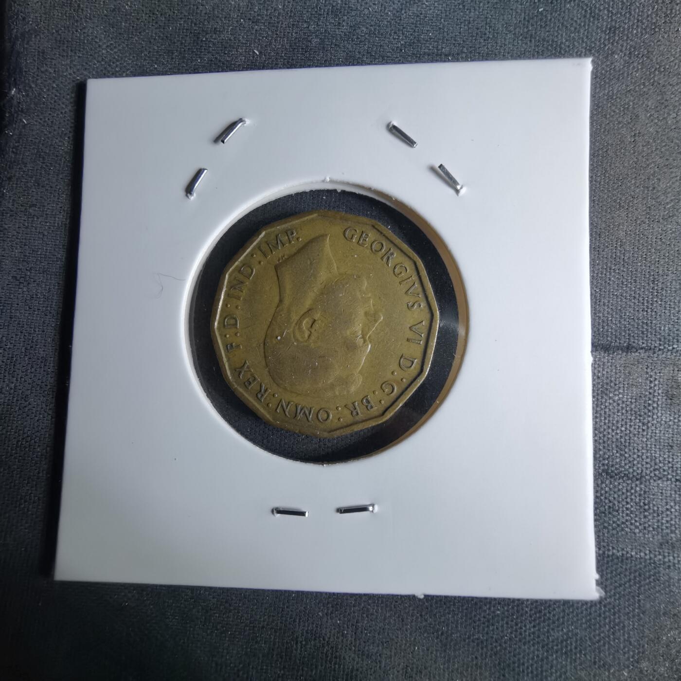 沼泽如烟--第1042场 英国1943年3便士