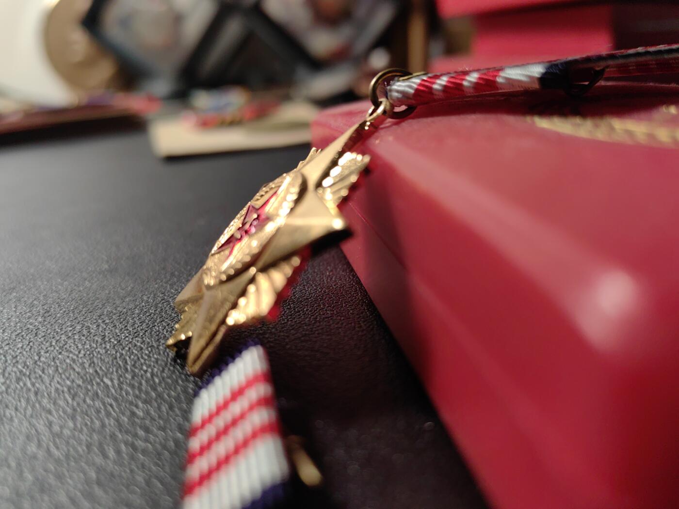 靖甫拍卖第八场 苏联三级军功奖章原盒略