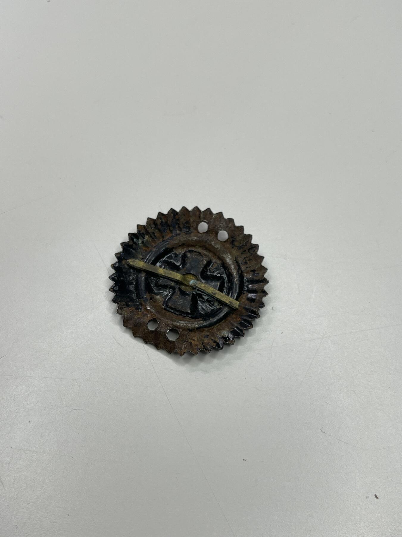 新时代收藏快速小拍 拍卖本周一线所得新货 4月2日场 一战德国 帝德士兵帽徽