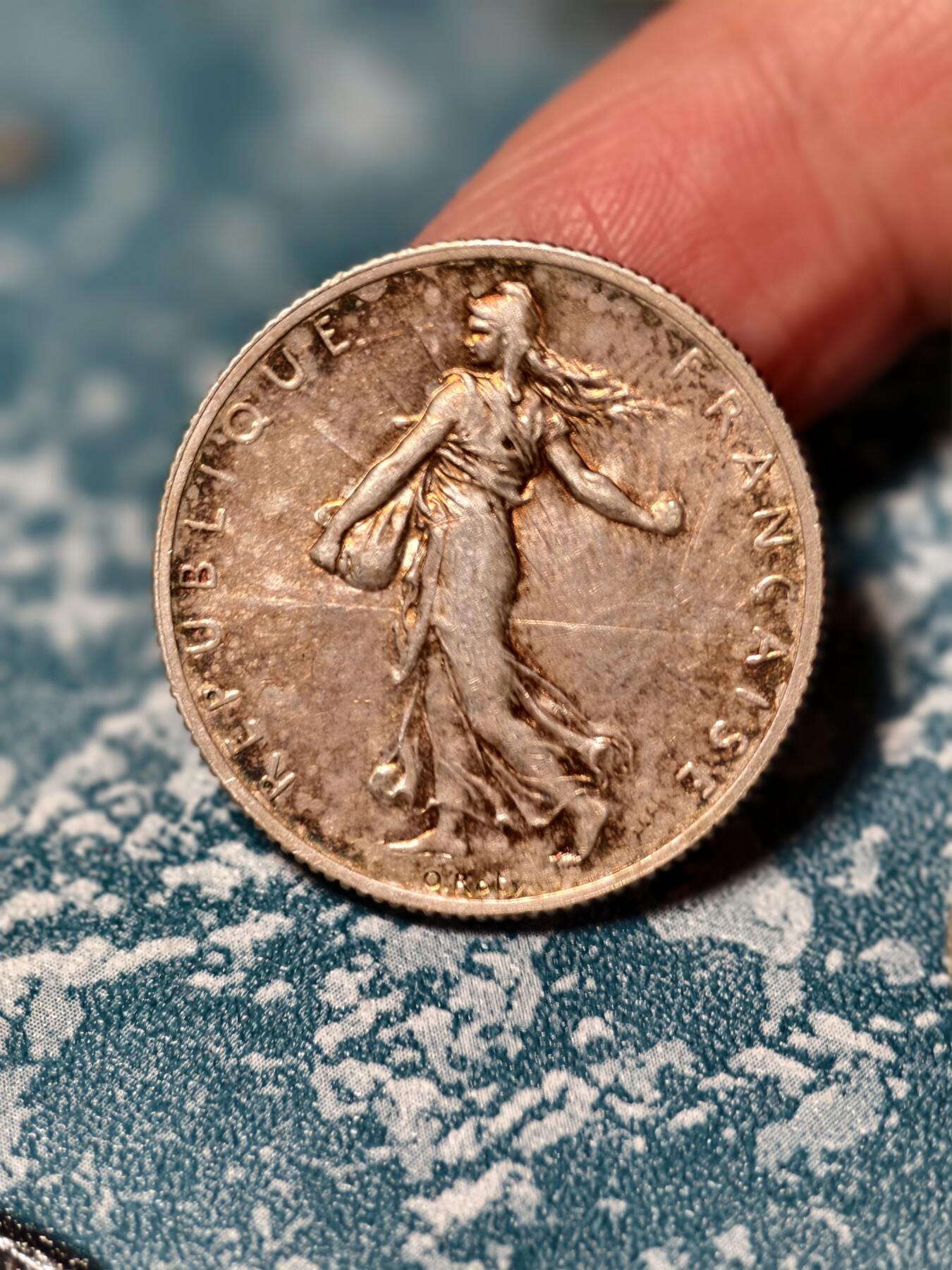 抚柳草堂-第二十一期章牌钱币  奖章勋章 满百包邮 放漏专场 1918法国2法郎播种女神银币 重10.1g 法兰西第三共和国时期经典流通银币 雕刻家名家Oscar Roty设计 彩光漂亮细节到位