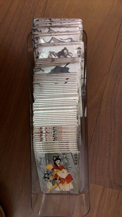 麦趣喜第四场 新品尝鲜专场 (4月2号周四晚上22点截拍，专注买家市场，福利拉满)  - 趣卡社万物有灵5 丽人卡 66张