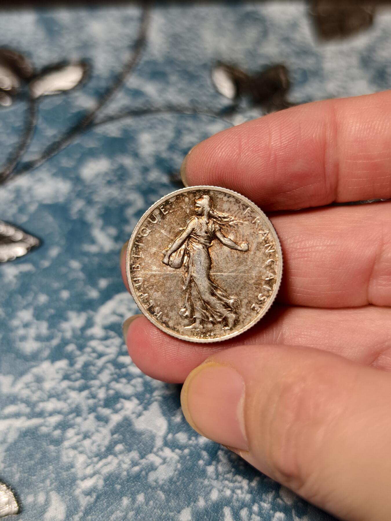 抚柳草堂-第二十一期章牌钱币  奖章勋章 满百包邮 放漏专场 1918法国2法郎播种女神银币 重10.1g 法兰西第三共和国时期经典流通银币 雕刻家名家Oscar Roty设计 彩光漂亮细节到位