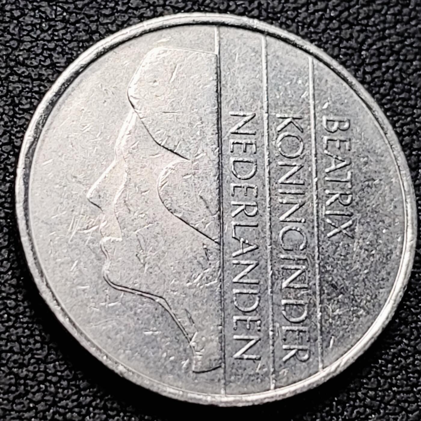 泉币菌-第219场-拍品多 请提前出价 。