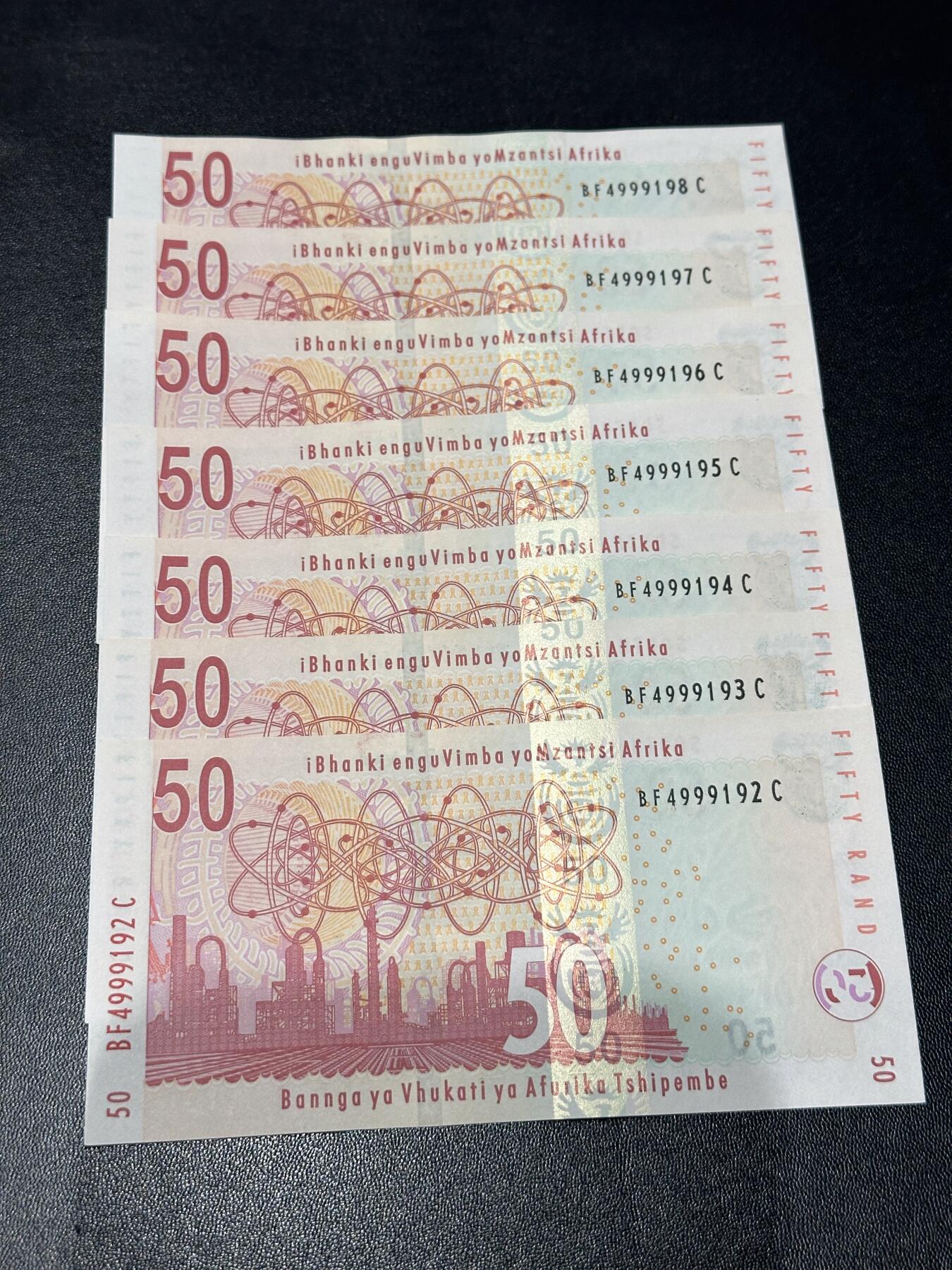 《外钞收藏家》第六百二十三期（精选场）（长期征集拍品、欢迎藏友们联系合作） 南非动物版50兰特 7张一起 全新UNC 