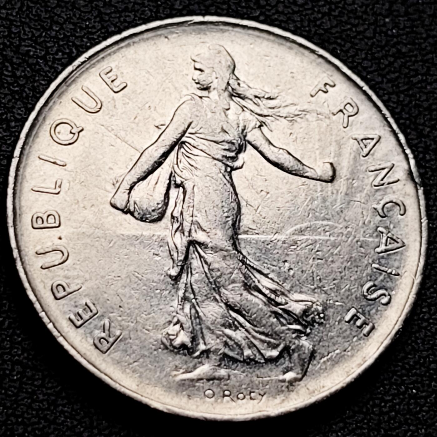 泉币菌-第219场-拍品多 请提前出价 。