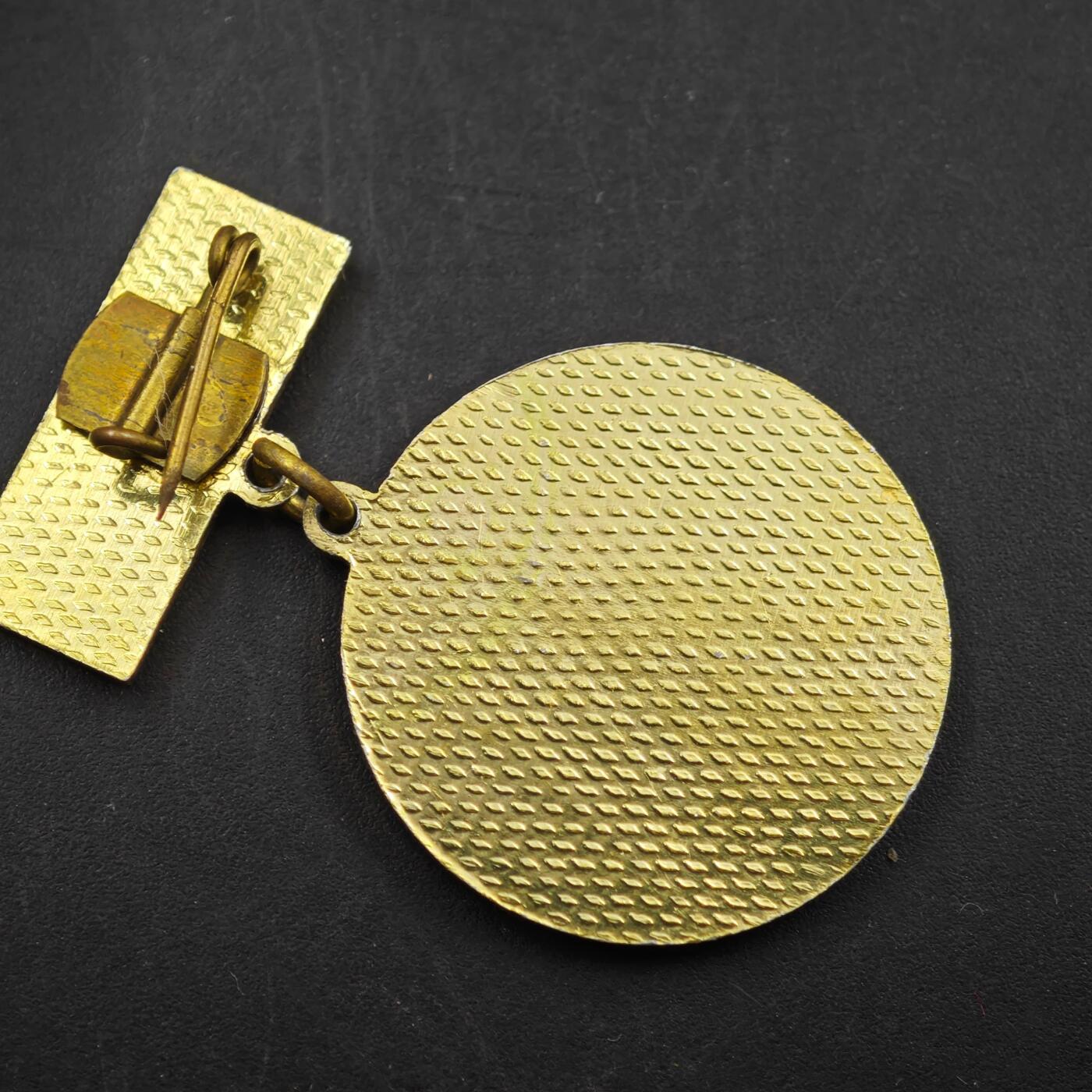 3月30日结束，成斌徽章钱币专场（