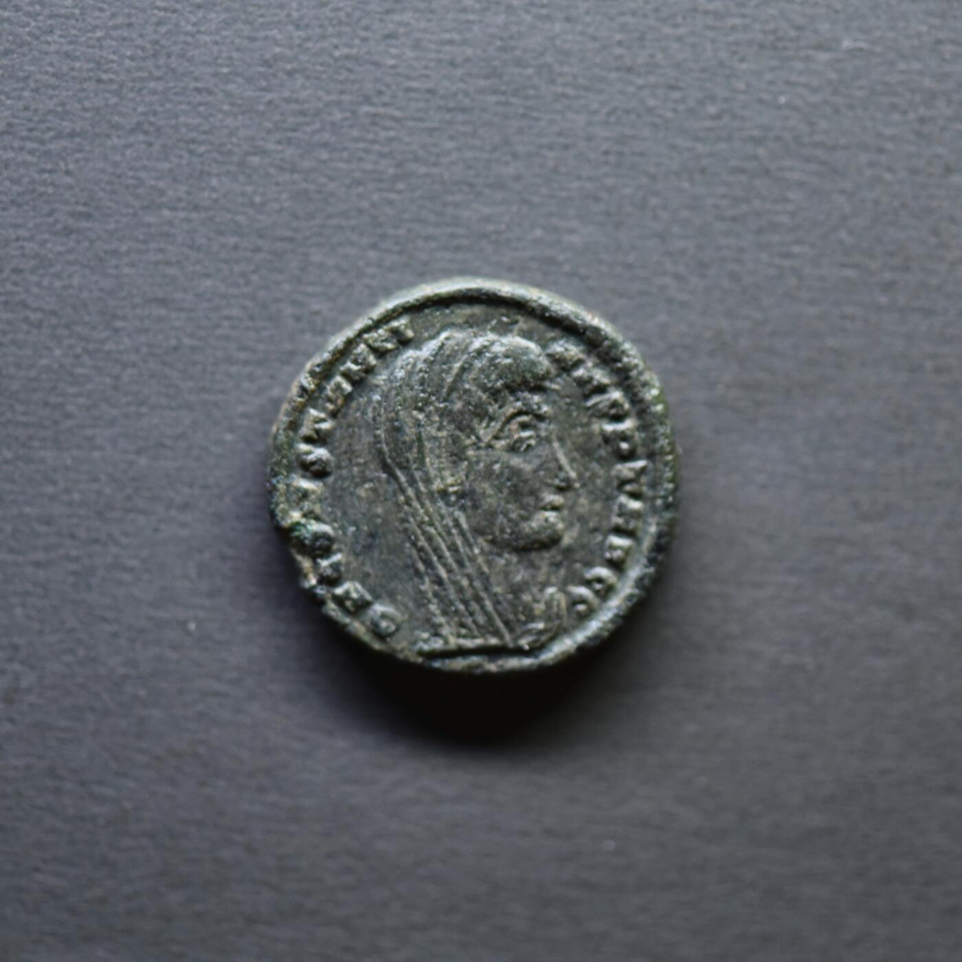 【良泉】4月16日【西方古代打制币】拍卖108件 公元347-348年【古罗马】君士坦丁大帝“驷马车版”追思币，2.12克