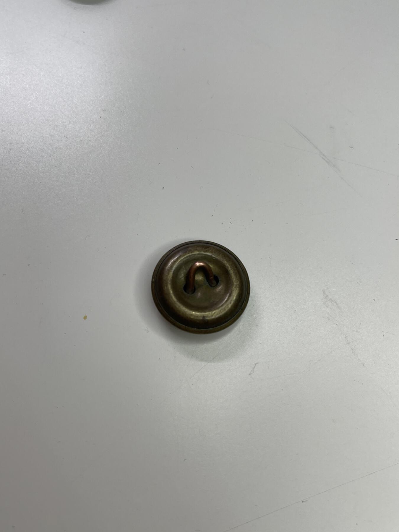 新时代收藏快速小拍 拍卖本周一线所得新货 4月2日场 50空铜扣 50年代铜扣