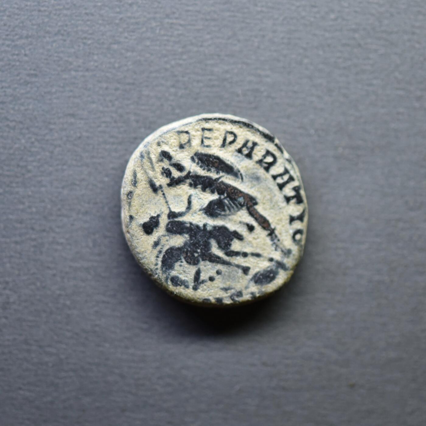 【良泉】4月16日【西方古代打制币】拍卖108件 公元337-361年【古罗马】君士坦提乌斯二世，重新幸福时光，标准型铜币，2.44克