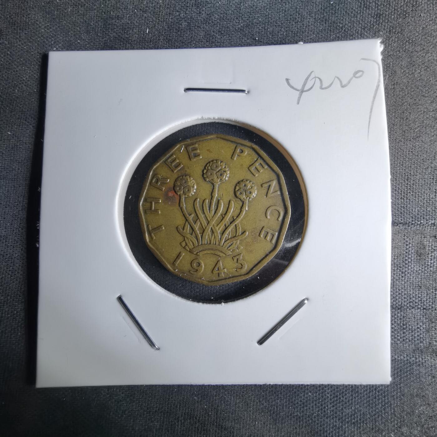 沼泽如烟--第1042场 英国1943年3便士