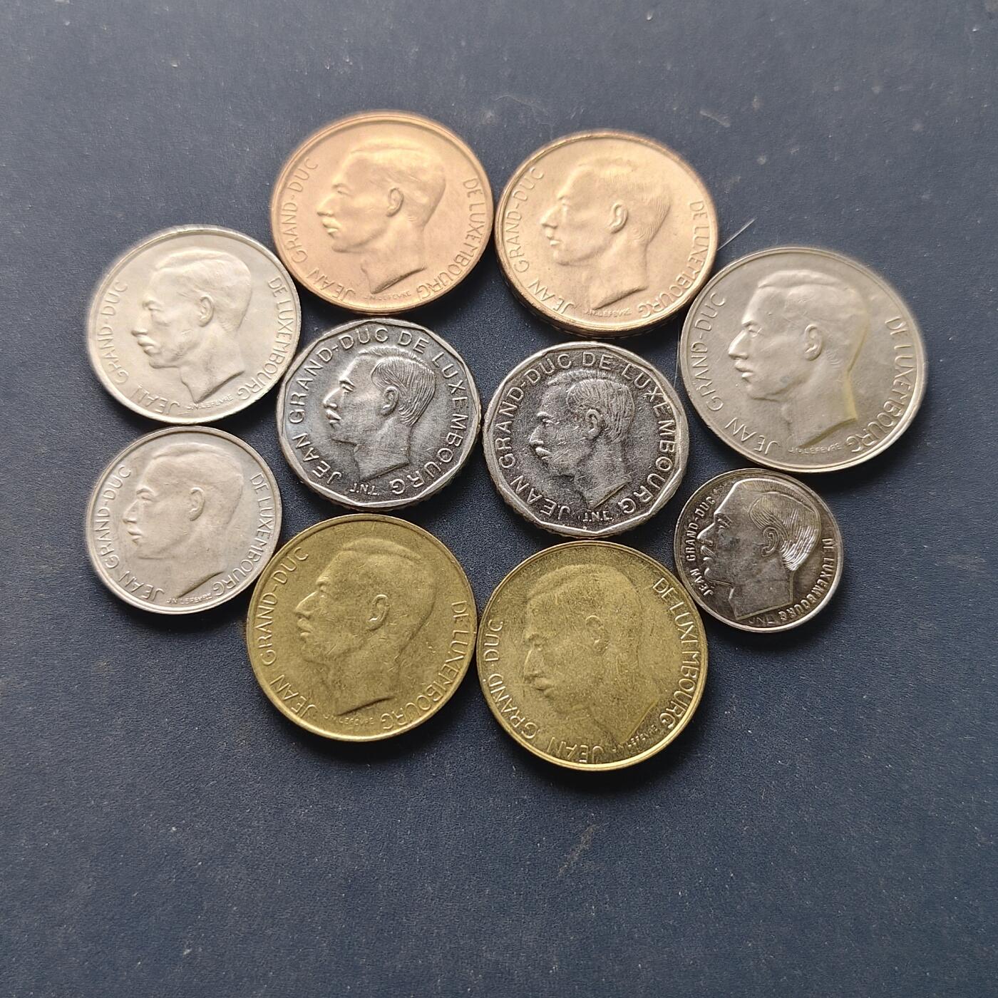 【全场包邮】纯粹捡漏拍518场 卢森堡1970-1990年2版本10枚套币