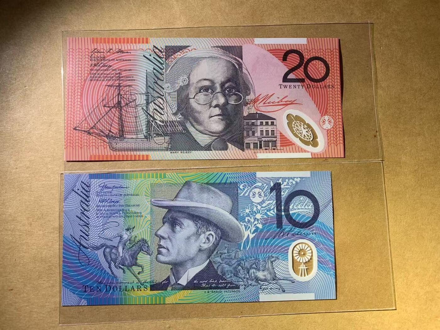 【礼羽收藏】🌏世界钱币拍卖第131期 澳大利亚2张 10元品相如图 20unc