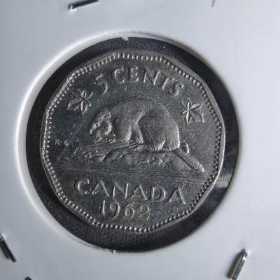 沼泽如烟--第1042场 - 加拿大1962年五分