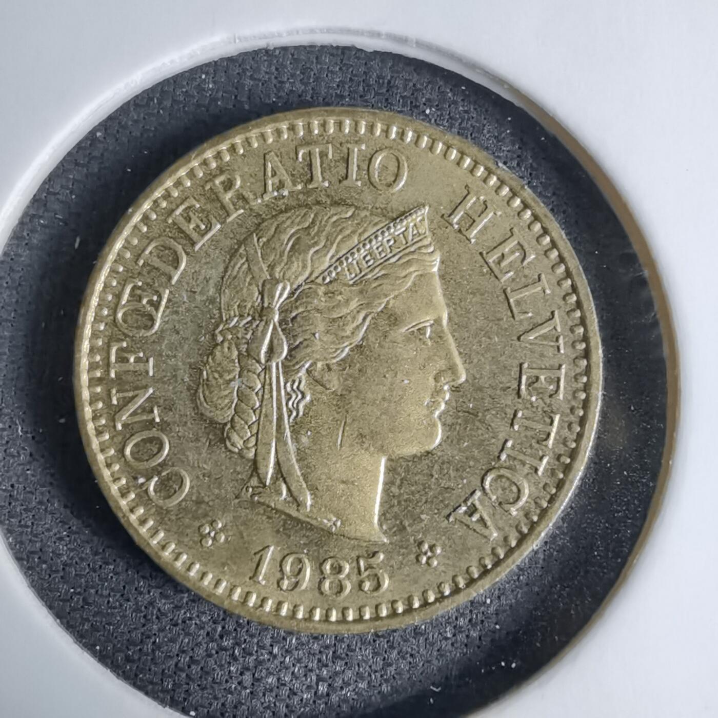 沼泽如烟--第1042场 瑞士1985年五分