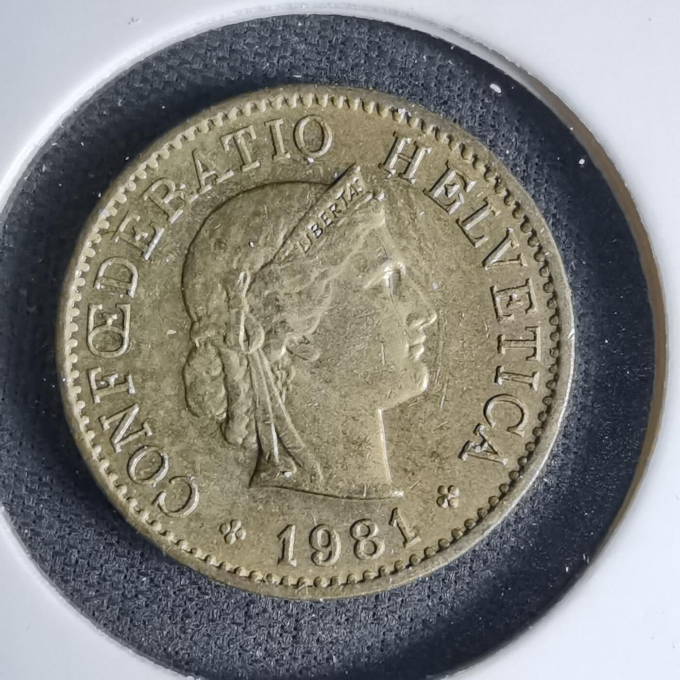 沼泽如烟--第1042场 瑞士1981年五分