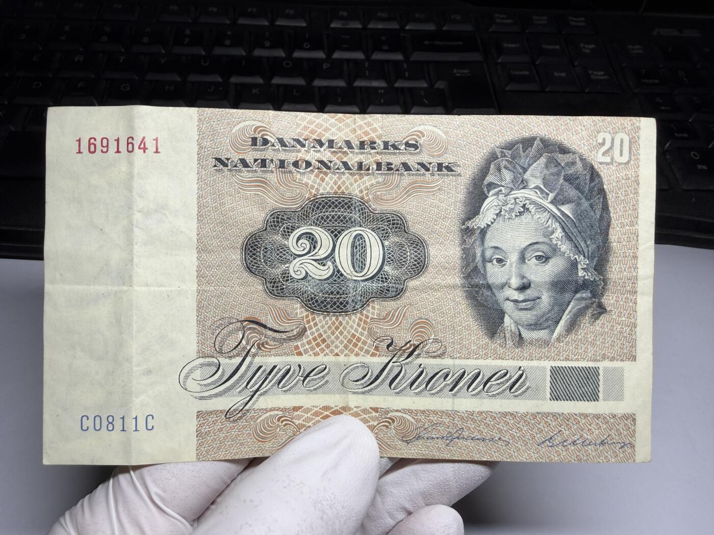 2026年集古藏今外币拍卖第三期-第10场—（总第320拍-纸币专场），本期拍完结算一次，发货时间2-3天，休息几天后继续新的一期拍卖。