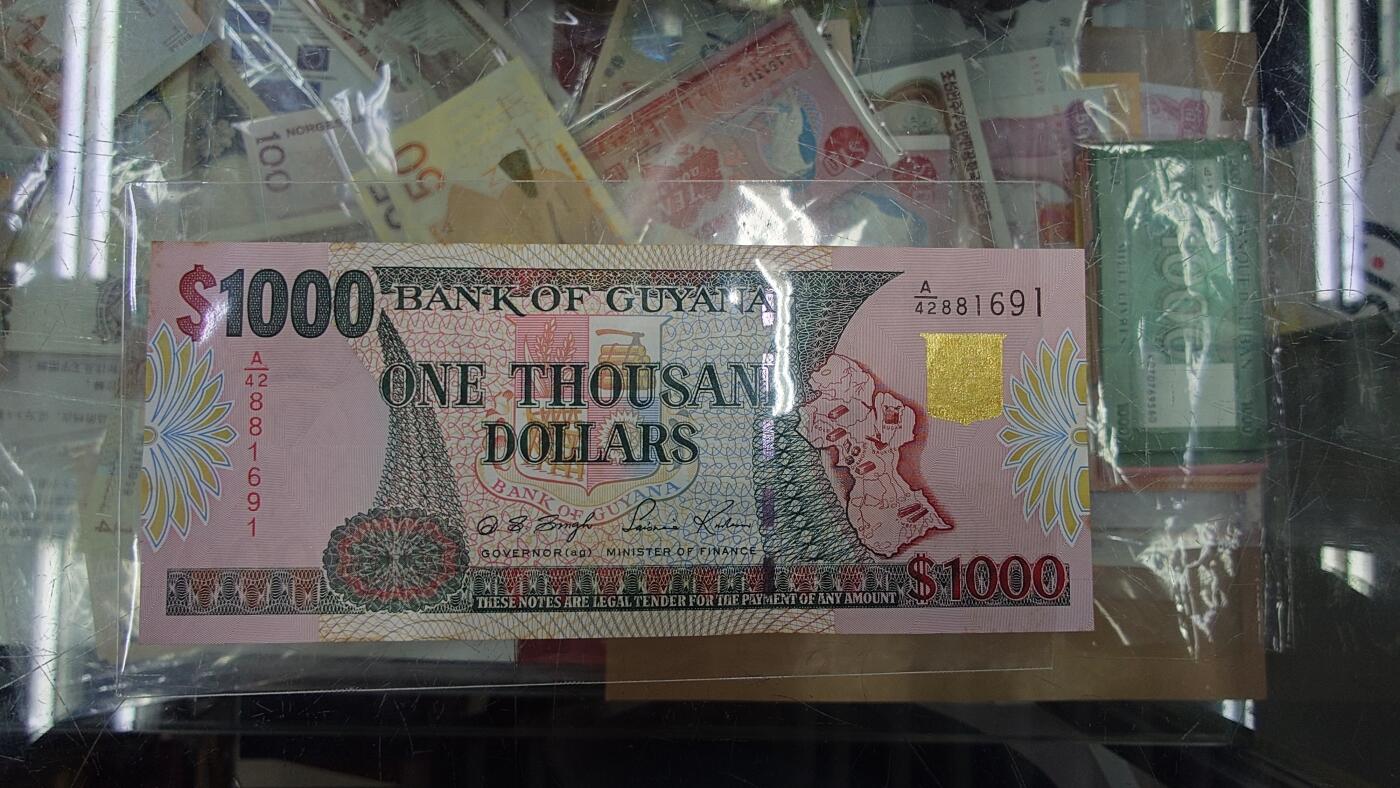 世界钱币～微拍第242期暨2026年第23期  老库存每款各1-2张清仓低价起拍