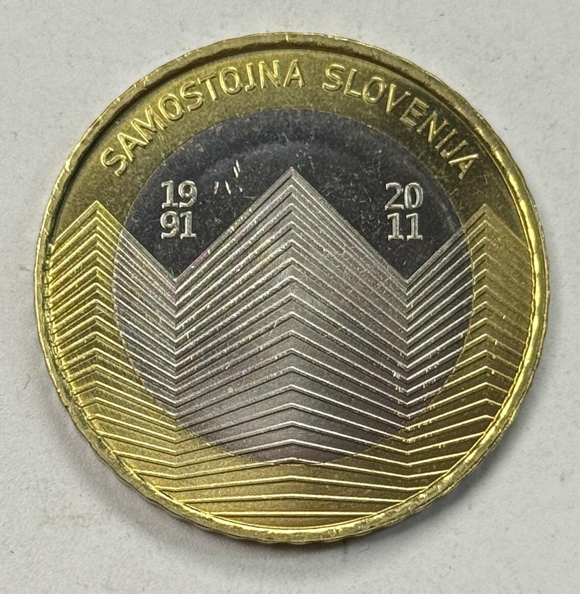 S&S Numismatic世界钱币-拍卖 第125期  斯洛文尼亚2011年 独立20周年 3欧元双色纪念币 Mint Error 非常明显的磨具爆裂