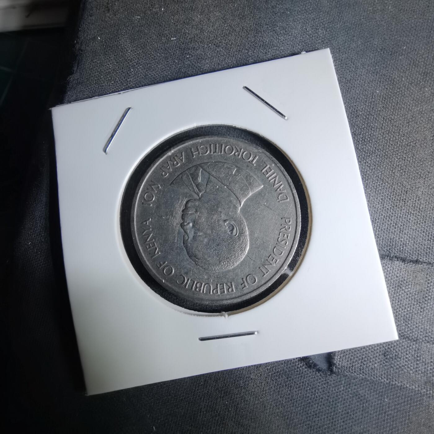 沼泽如烟--第1042场 肯尼亚1989年1先令