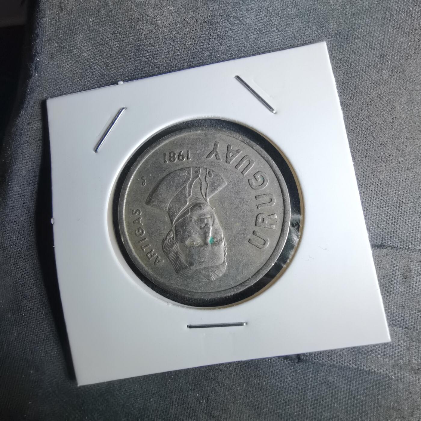 沼泽如烟--第1042场 乌拉圭1981年10比索