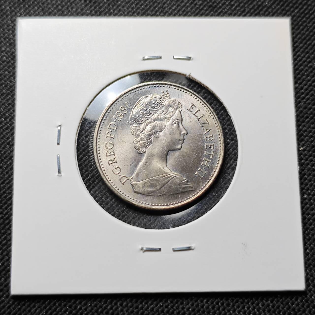 KK钱币收藏小铺  第414期 2月预留时间 周末发货 1980英国5便士 大5便士 好品