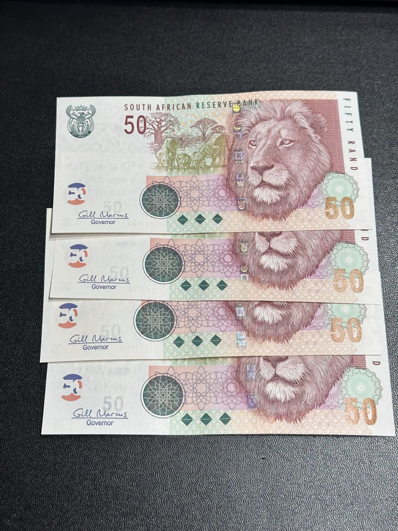 《外钞收藏家》第六百二十三期（精选场）（长期征集拍品、欢迎藏友们联系合作） 南非动物版50兰特 4张一起 全新UNC 