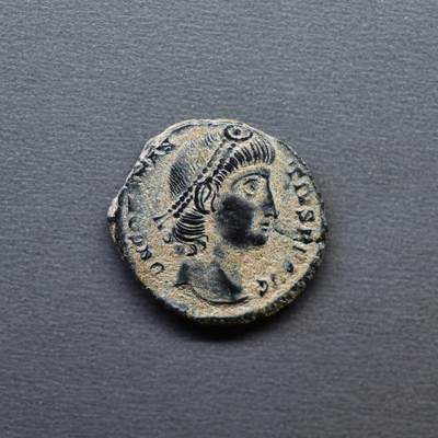 【良泉】4月16日【西方古代打制币】拍卖108件 - 【极美品】公元337-361年【古罗马】君士坦提乌斯二世“誓愿”铜币，1.37克