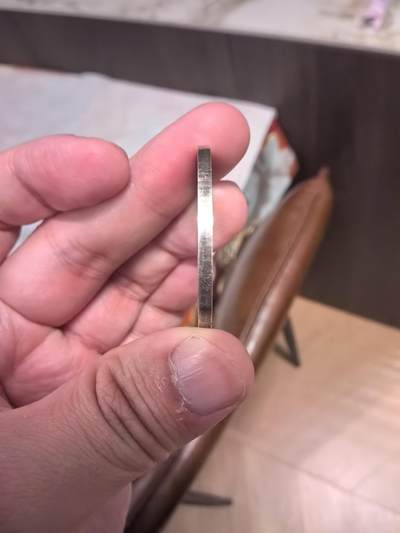 欧洲银章、铜章，大优惠起拍价都是银价计算 这枚纪念银章的价值分析 这是一枚何塞·埃切加赖（1922年诺贝尔文学奖得主）纪念银章