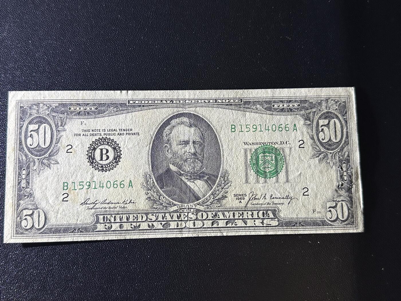 《外钞收藏家》第六百二十三期（精选场）（长期征集拍品、欢迎藏友们联系合作） 1969年美国小头版50美元 非全新 有针孔和字